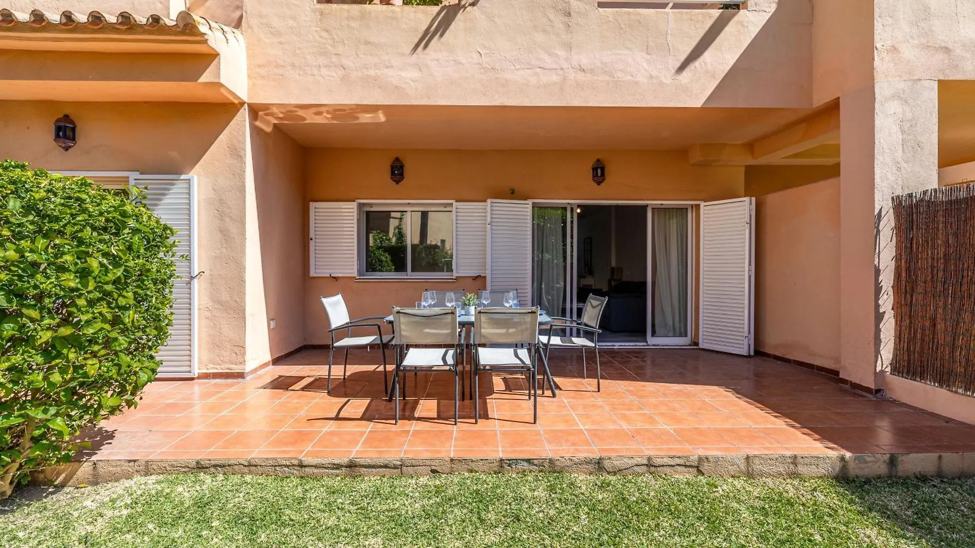 Daire Dunas Beach Garden, Marbella 3 Beds, 100 Mts From The Sea